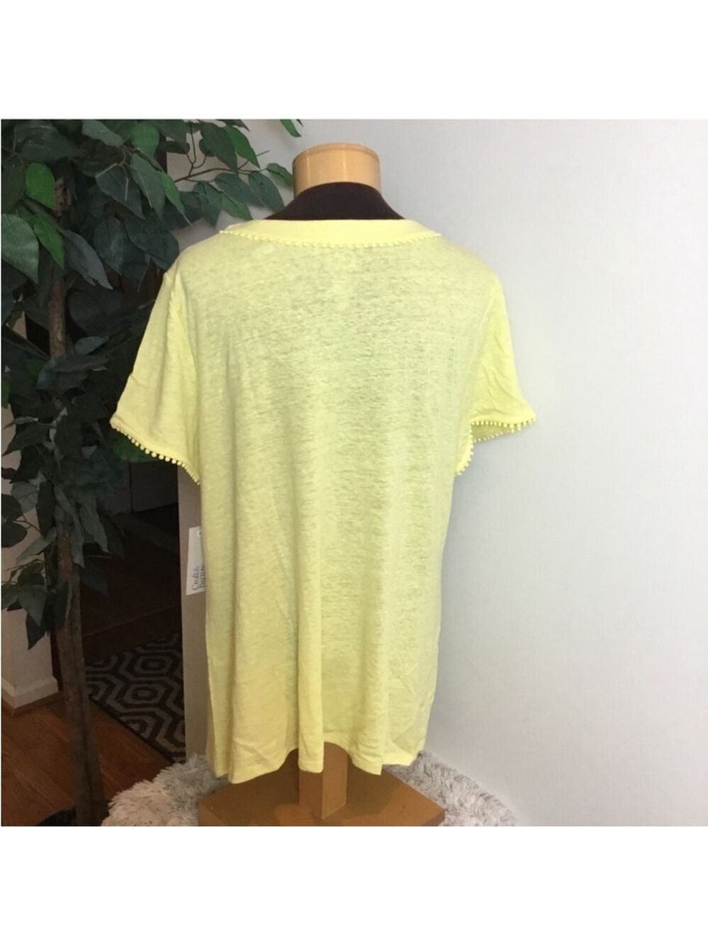 Croft & Barrow bobble trimmed short sleeve tee Womans size XL yellow - Picture 2 of 12